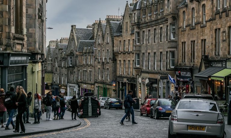 Edinburgh Street - cars parked, people crossing