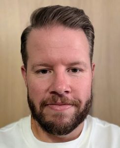 Dan Holby portrait photo